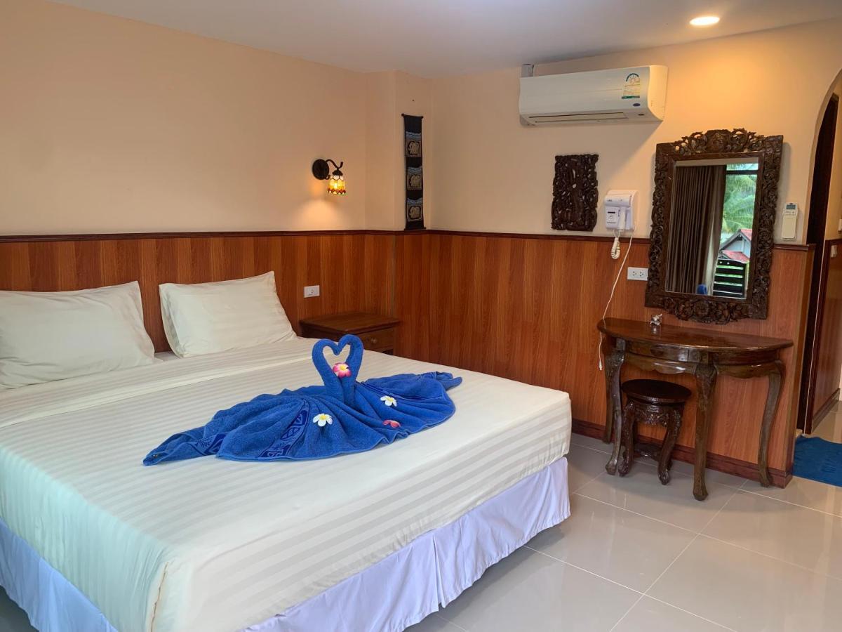 Laguna Beach Club Resort Ko Lanta Esterno foto