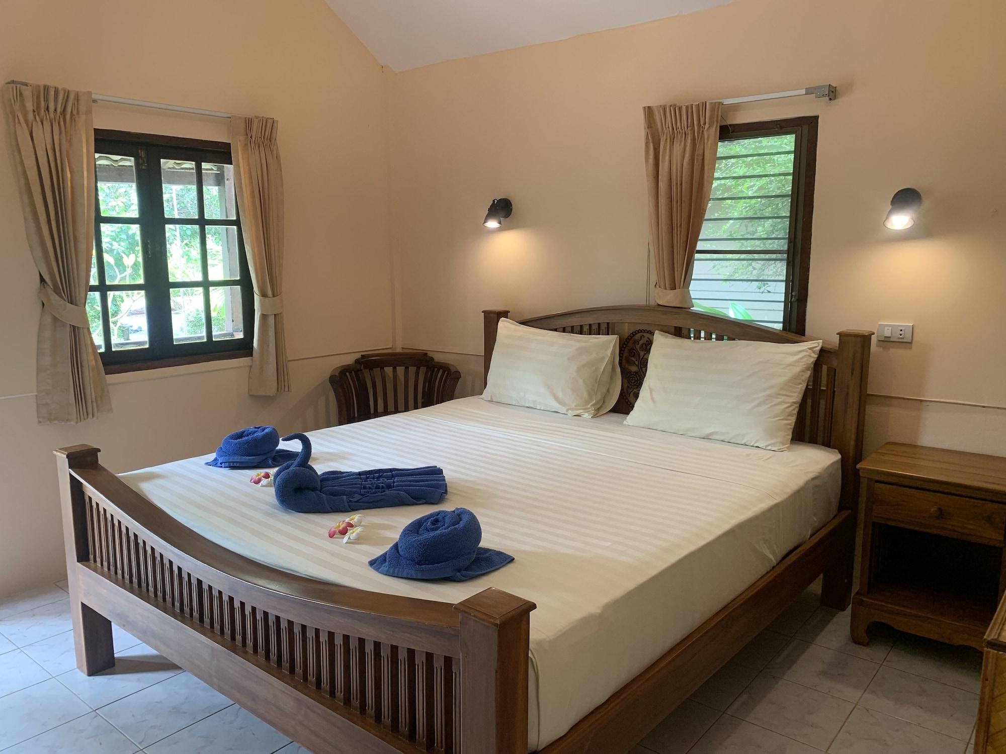 Laguna Beach Club Resort Ko Lanta Esterno foto