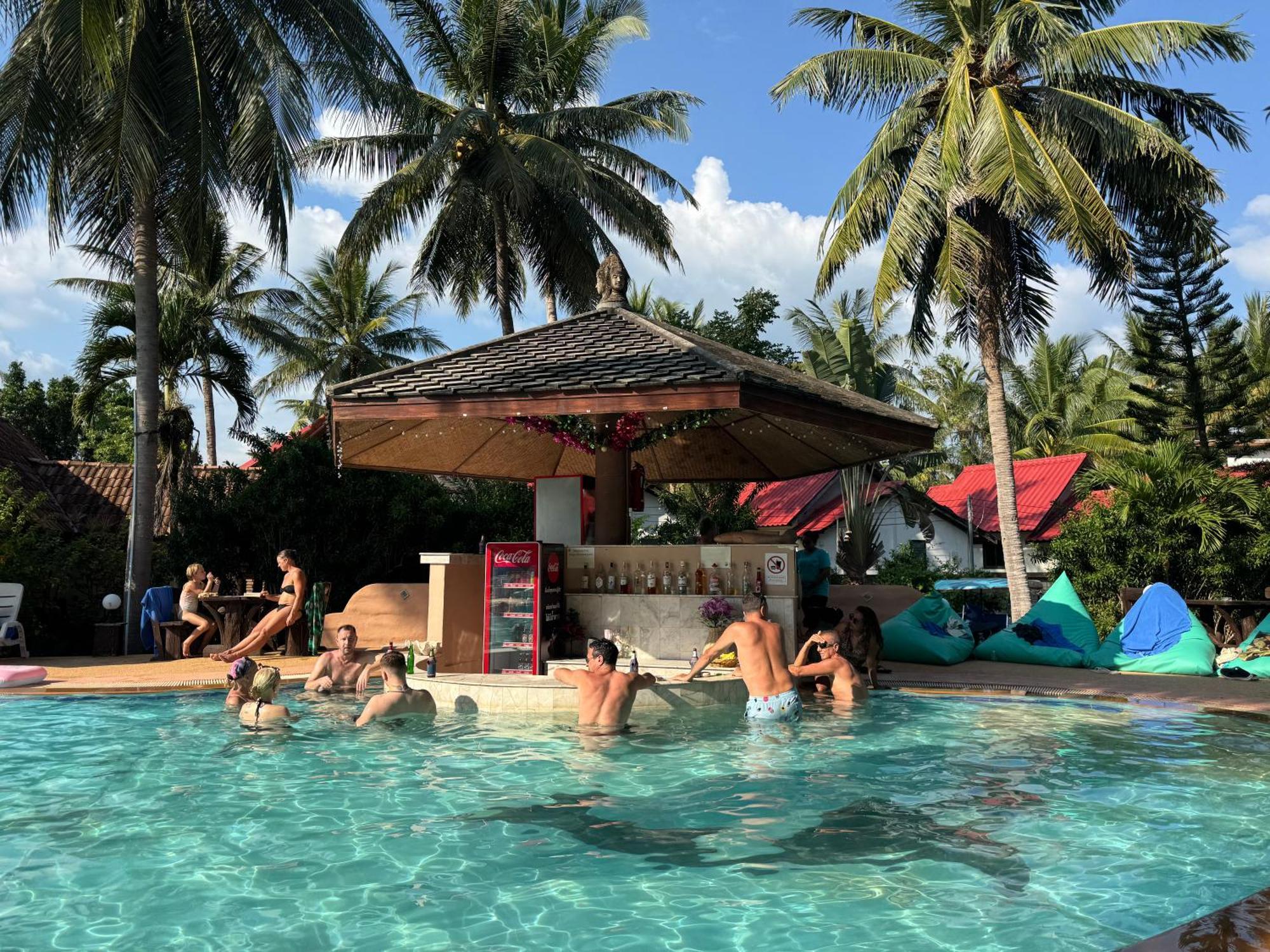 Laguna Beach Club Resort Ko Lanta Esterno foto